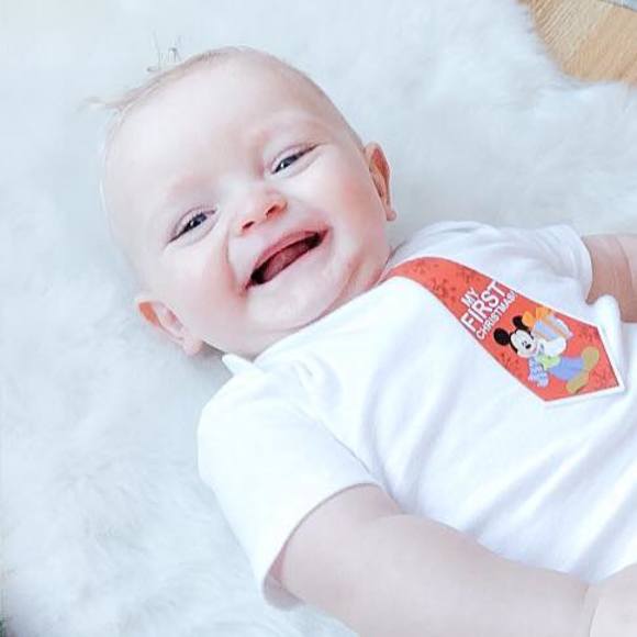 Meet your Posher, Vicki - Picture 1 of 1